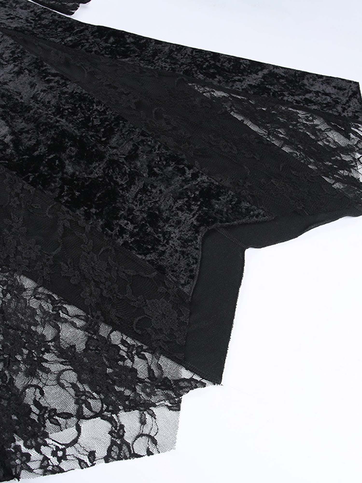 Dark Style Hip-Hugging Slit Lace Sleeve Dress